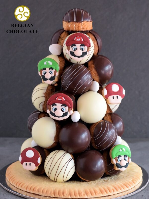 Super Mario